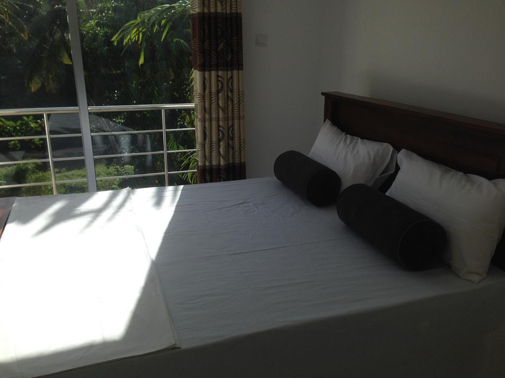 Kandy Blue Hotel Room photo